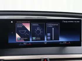 BMW iX (2022) thumbnail 53
