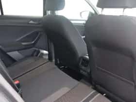 Volkswagen T-Roc (2021) thumbnail 33