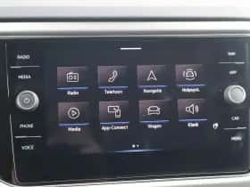 Volkswagen T-Roc (2021) thumbnail 42