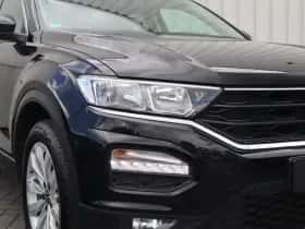Volkswagen T-Roc (2021) thumbnail 9