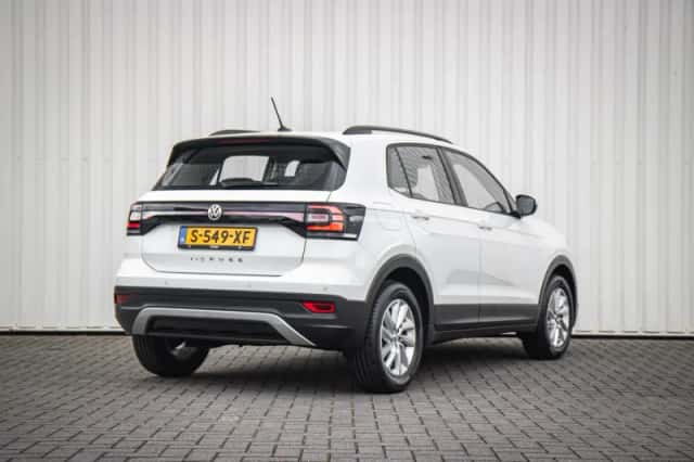 Volkswagen T-Cross (2020) thumbnail 2