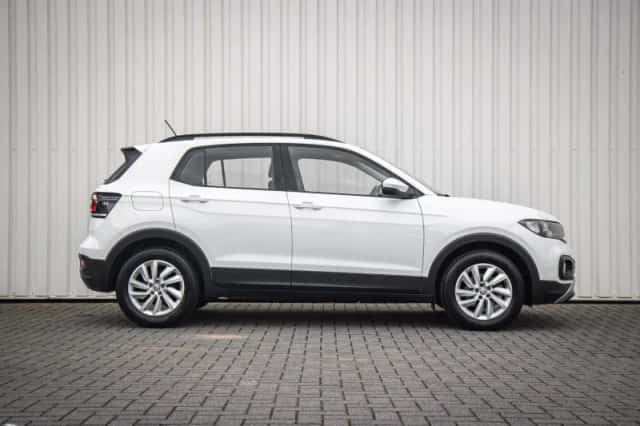 Volkswagen T-Cross (2020) thumbnail 3
