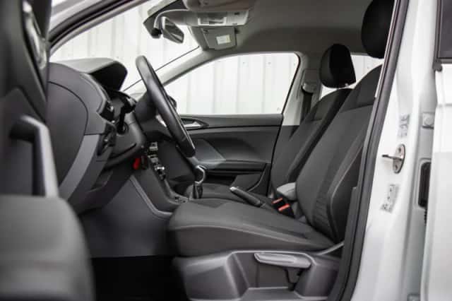 Volkswagen T-Cross (2020) thumbnail 4