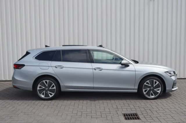 Škoda Superb (2025) thumbnail 3