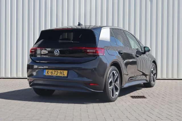 Volkswagen ID.3 (2020) thumbnail 2