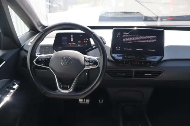 Volkswagen ID.3 (2020) thumbnail 5