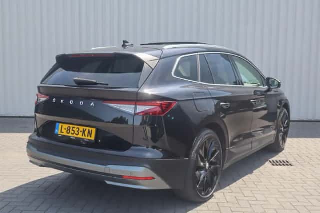 Škoda Enyaq (2021) thumbnail 2