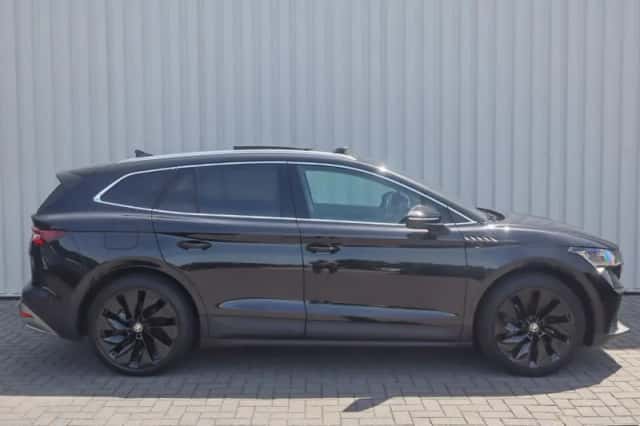 Škoda Enyaq (2021) thumbnail 3