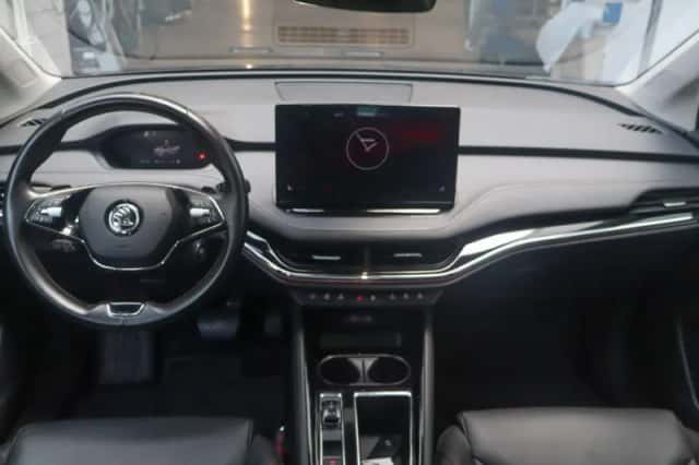 Škoda Enyaq (2021) thumbnail 5
