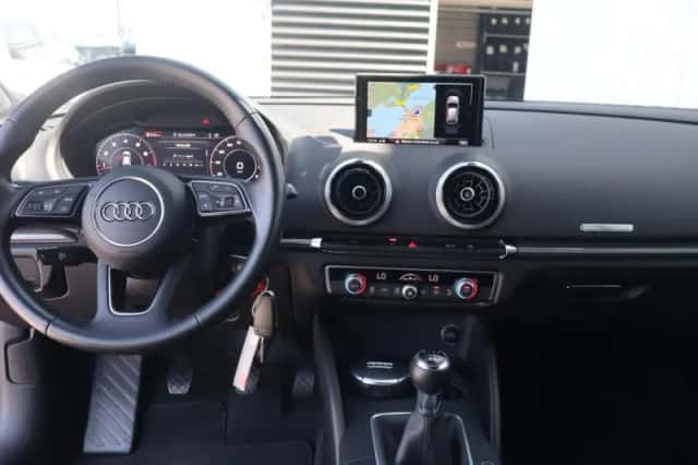 Audi A3 (2017) thumbnail 5