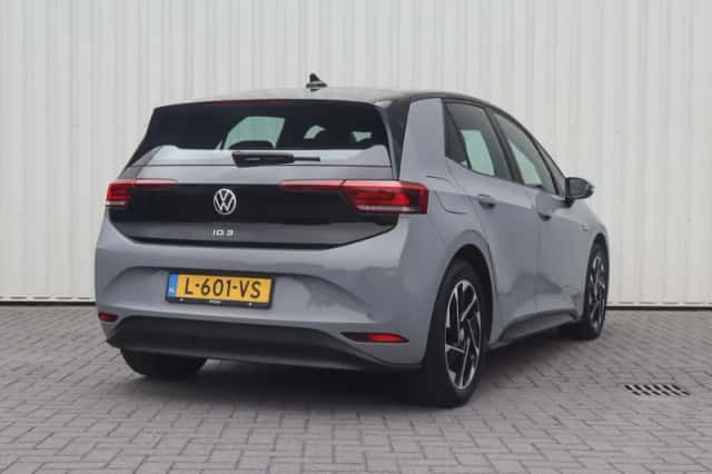 Volkswagen ID.3 (2020) thumbnail 2