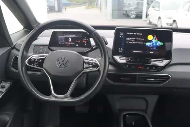 Volkswagen ID.3 (2020) thumbnail 5