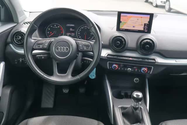 Audi Q2 (2018) thumbnail 5