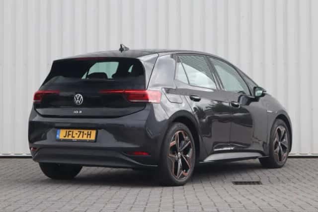 Volkswagen ID.3 (2021) thumbnail 2