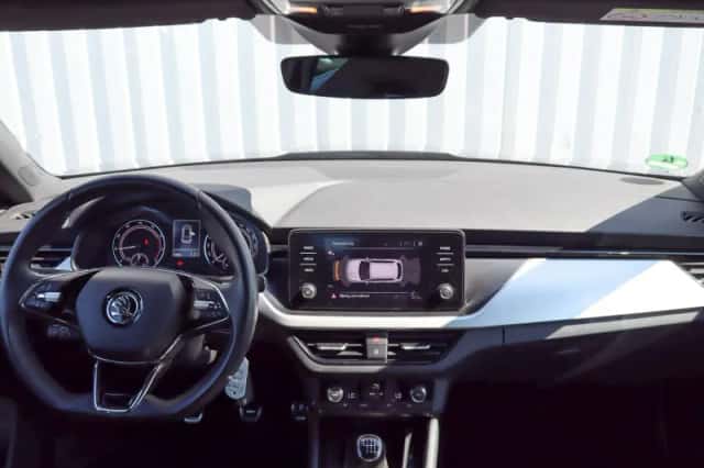 Škoda Kamiq (2022) thumbnail 5