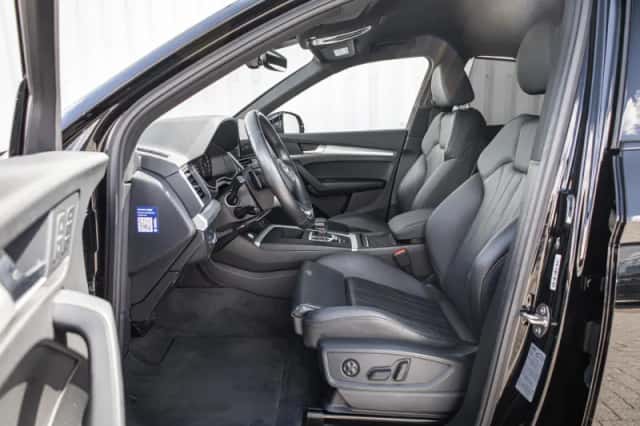 Audi Q5 (2022) thumbnail 4