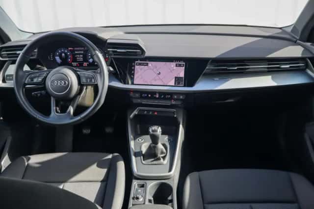 Audi A3 (2022) thumbnail 5