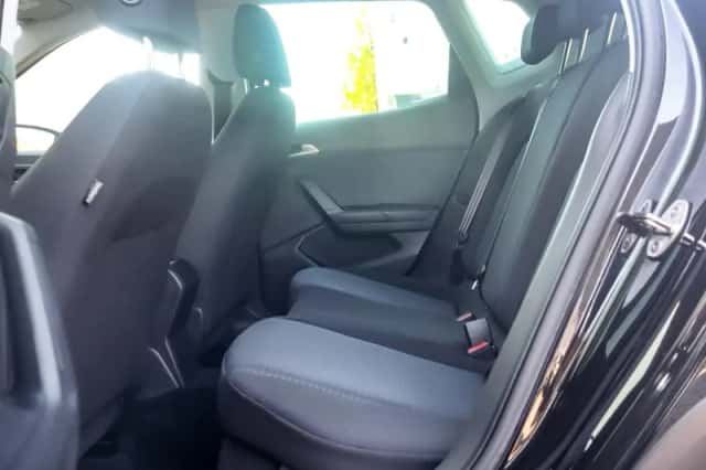 SEAT Arona (2023) thumbnail 6