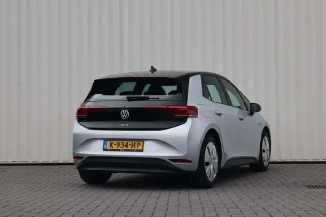 Volkswagen ID.3 (2020) thumbnail 2
