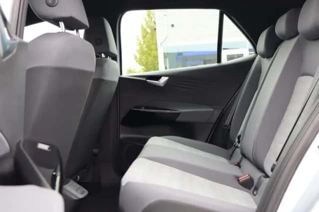 Volkswagen ID.3 (2020) thumbnail 6