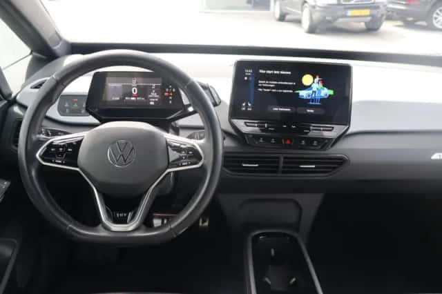 Volkswagen ID.3 (2020) thumbnail 5