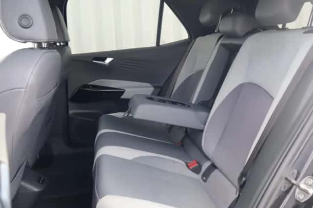 Volkswagen ID.3 (2020) thumbnail 6