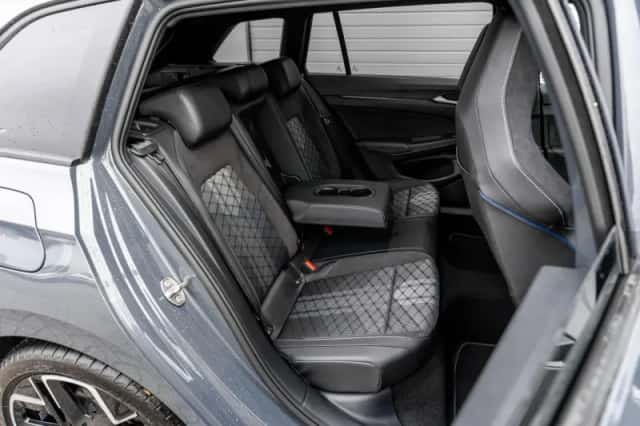 Volkswagen Golf (2025) thumbnail 15