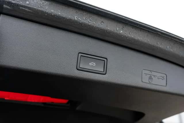 Volkswagen Golf (2025) thumbnail 17