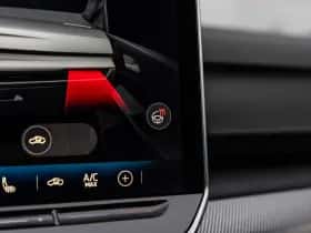 Volkswagen Golf (2025) thumbnail 50