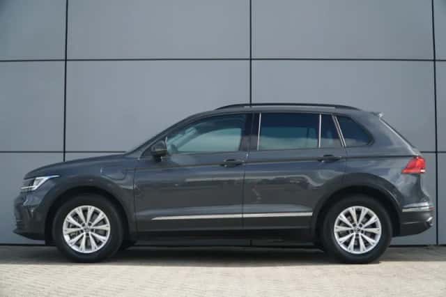Volkswagen Tiguan (2023) thumbnail 12