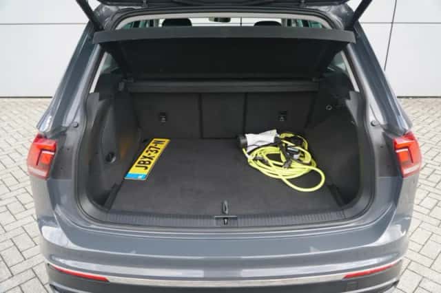 Volkswagen Tiguan (2023) thumbnail 16