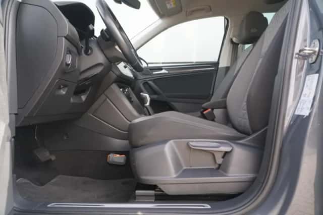 Volkswagen Tiguan (2023) thumbnail 19