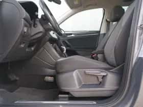 Volkswagen Tiguan (2023) thumbnail 19