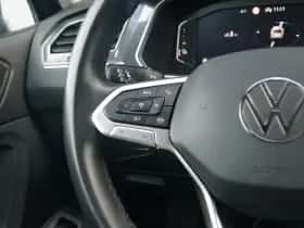 Volkswagen Tiguan (2023) thumbnail 23