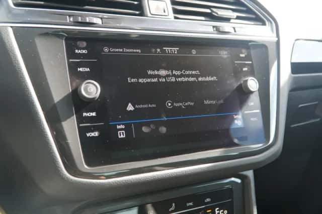 Volkswagen Tiguan (2023) thumbnail 26