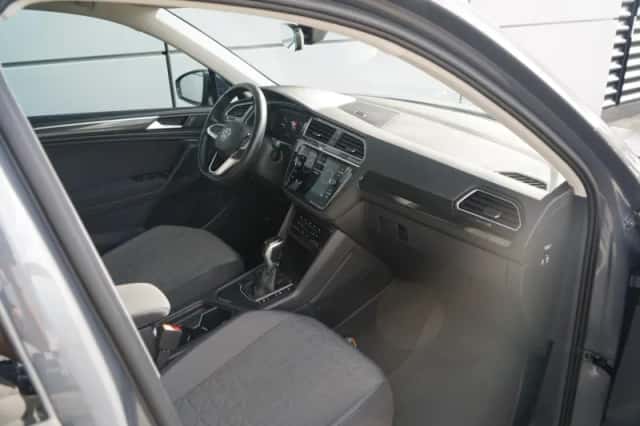 Volkswagen Tiguan (2023) thumbnail 30