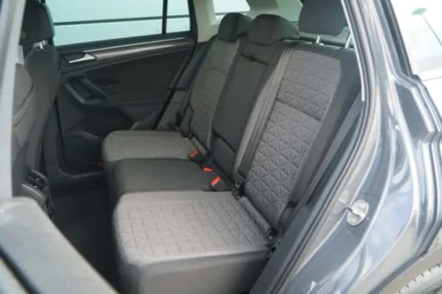 Volkswagen Tiguan (2023) thumbnail 32