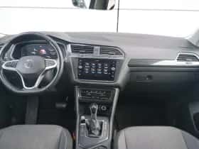 Volkswagen Tiguan (2023) thumbnail 5