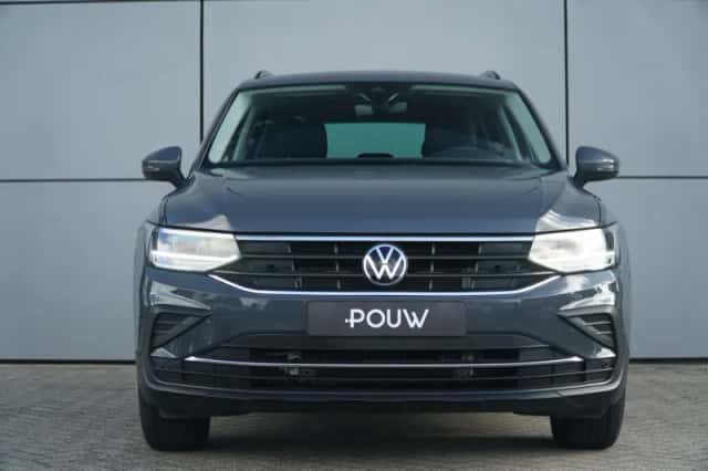 Volkswagen Tiguan (2023) thumbnail 7