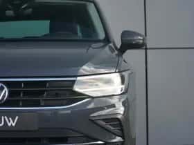 Volkswagen Tiguan (2023) thumbnail 8
