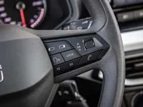 SEAT Arona (2022) thumbnail 22