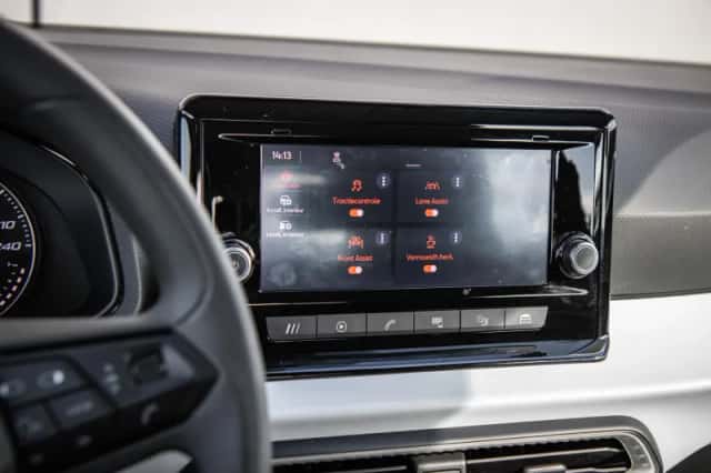 SEAT Arona (2022) thumbnail 28