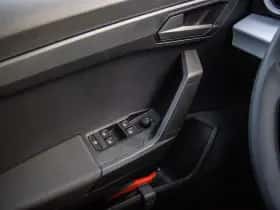 SEAT Arona (2022) thumbnail 32