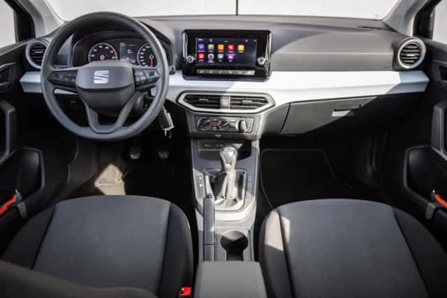 SEAT Arona (2022) thumbnail 5