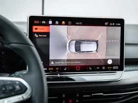 Volkswagen Golf (2025) thumbnail 23