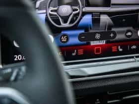 Volkswagen Golf (2025) thumbnail 25