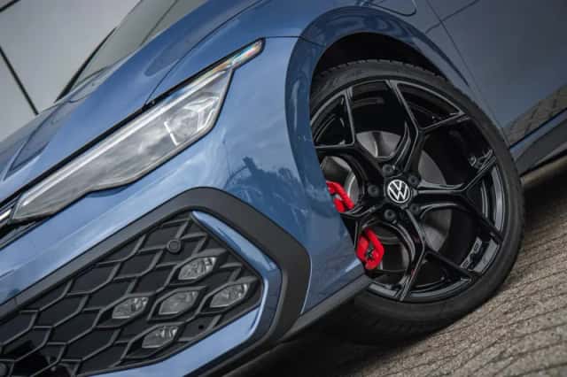 Volkswagen Golf (2025) thumbnail 30