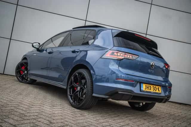 Volkswagen Golf (2025) thumbnail 32