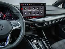 Volkswagen Golf (2025) thumbnail 38