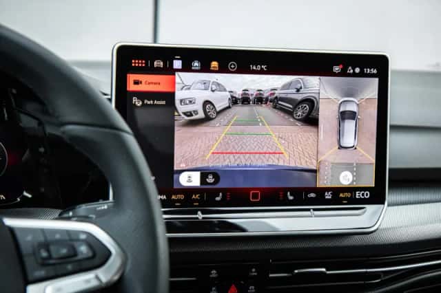 Volkswagen Golf (2025) thumbnail 40